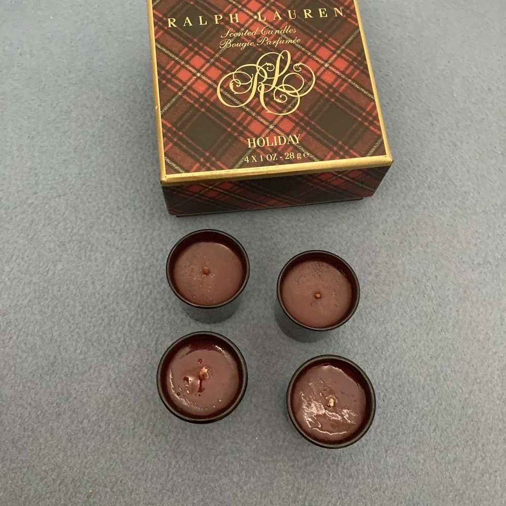NIB RALPH LAUREN HOLIDAY Scent Votive Soy Blend 4 x 1oz Red‎ Glass Candles